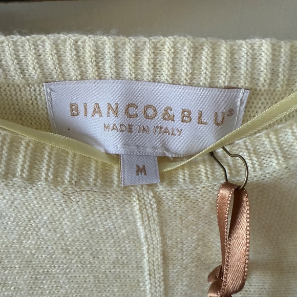 Bianco & Blu Pale Yellow Sweater - NWT - Picture 3 of 4